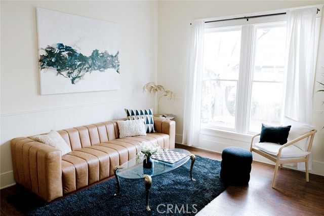 256 E 1st Avenue, Chico CA: https://media.crmls.org/medias/3626aaf1-7a35-4f37-a3a5-8dff66634b27.jpg