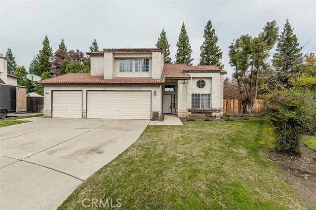 Detail Gallery Image 4 of 44 For 9659 N Shenandoah, Fresno,  CA 93720 - 3 Beds | 3 Baths