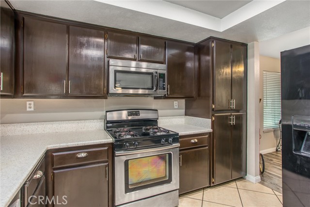 6967 Mountain Avenue, Highland CA: https://media.crmls.org/medias/362724e2-8440-428b-baed-db13b54ff22e.jpg