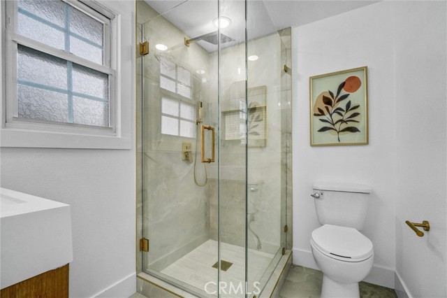 Image 18 of 47 For 9171 Regatta Drive