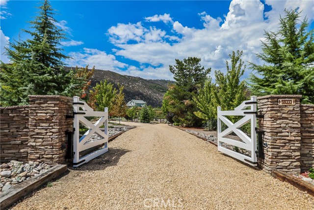 Detail Gallery Image 1 of 52 For 59333 Hop Patch Spring Rd, Mountain Center,  CA 92561 - 5 Beds | 4/1 Baths