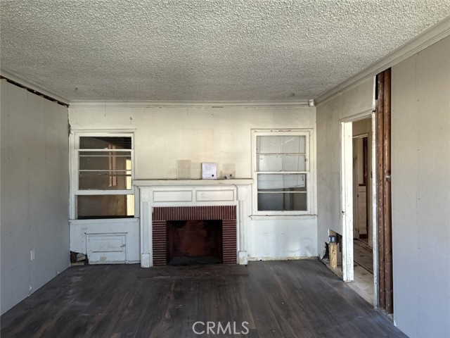 3000 W 84th Street, Inglewood CA: https://media.crmls.org/medias/362872b8-b50f-4cb0-a360-dd3408e9e1da.jpg