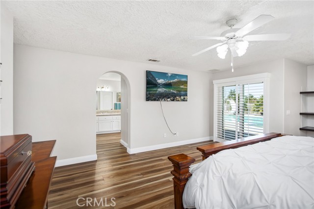 Detail Gallery Image 34 of 72 For 10978 El Centro Rd, Oak Hills,  CA 92344 - 4 Beds | 3 Baths