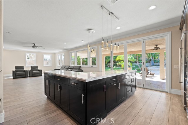 Detail Gallery Image 20 of 68 For 928 Trovita, Corona,  CA 92881 - 4 Beds | 3 Baths