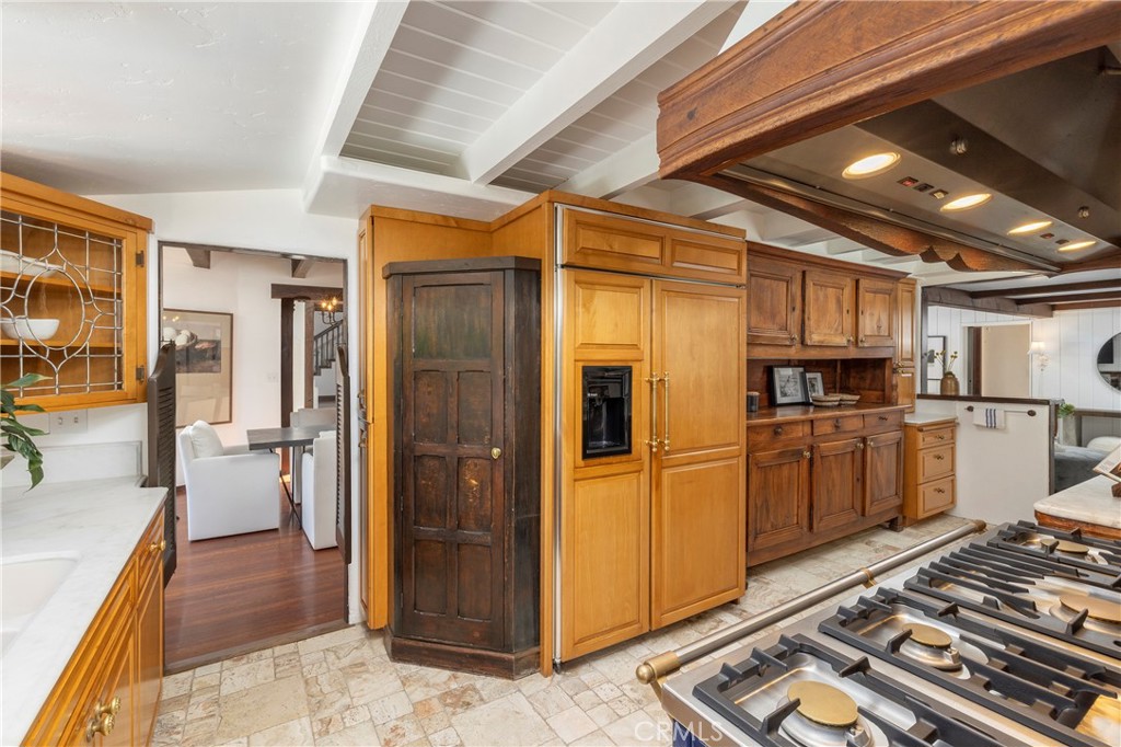 3629e65b Ec10 417a Bb71 0c36ff200aad