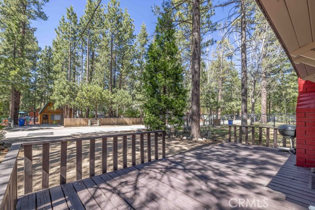 Detail Gallery Image 3 of 25 For 928 W Rainbow Bld, Big Bear City,  CA 92314 - 2 Beds | 1 Baths