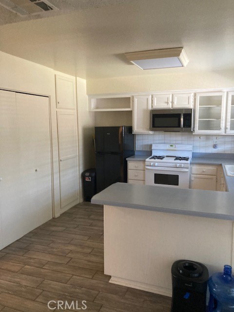 168 Tamarisk Street, Redlands CA: https://media.crmls.org/medias/362c6270-bc08-4207-987a-2d663f094029.jpg