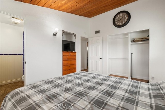 Detail Gallery Image 22 of 34 For 16750 Septo, Northridge,  CA 91343 - 5 Beds | 3 Baths