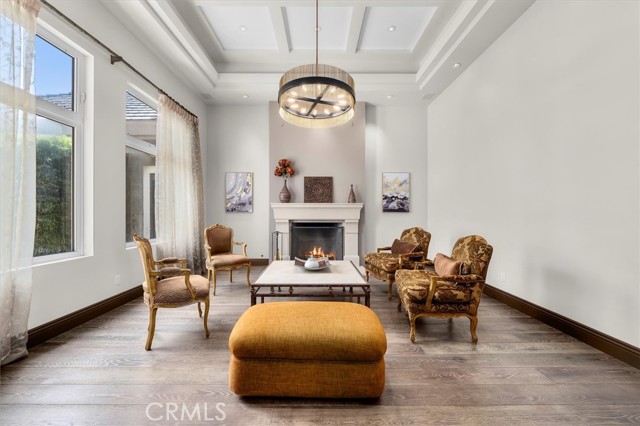 6945 E Hidden Oaks Lane, Orange CA: https://media.crmls.org/medias/362ca770-206e-443b-96d9-27de5e91cc69.jpg