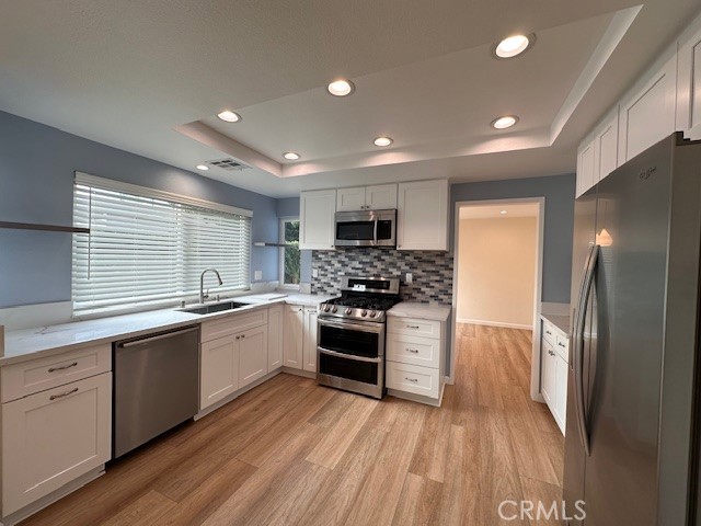 Detail Gallery Image 7 of 31 For 12111 Wagner, Culver City,  CA 90230 - 4 Beds | 3 Baths