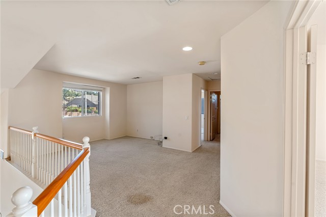 Detail Gallery Image 21 of 41 For 1070 Mandevilla Way, Corona,  CA 92879 - 3 Beds | 3/1 Baths