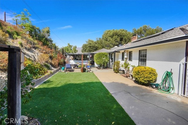 Detail Gallery Image 22 of 33 For 10557 Mahoney Dr, Shadow Hills,  CA 91040 - 3 Beds | 2 Baths