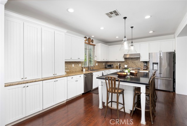 Detail Gallery Image 22 of 57 For 13216 Finish Draft Ct, Corona,  CA 92880 - 5 Beds | 4/1 Baths