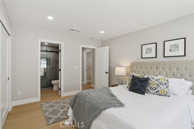 15631 Harvest Street, Granada Hills CA: https://media.crmls.org/medias/362e77bf-84d7-4986-89bc-085a90660be0.jpg