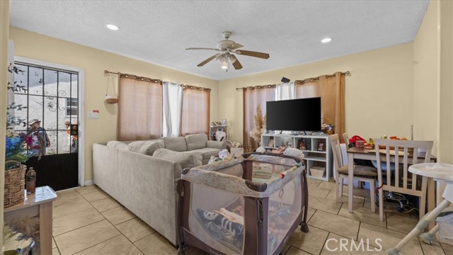 Detail Gallery Image 8 of 41 For 10718 Owens Way, El Monte,  CA 91733 - – Beds | – Baths