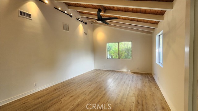 Detail Gallery Image 7 of 18 For 5845 Hilltop Rd, Hidden Hills,  CA 91302 - 6 Beds | 6/1 Baths