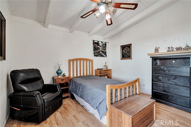 Detail Gallery Image 14 of 32 For 27636 Seco Canyon Road, Saugus,  CA 91350 - 3 Beds | 2 Baths