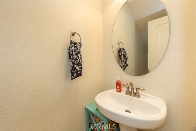 Detail Gallery Image 9 of 37 For 1124 Amatista Ct, Atascadero,  CA 93422 - 3 Beds | 2/1 Baths