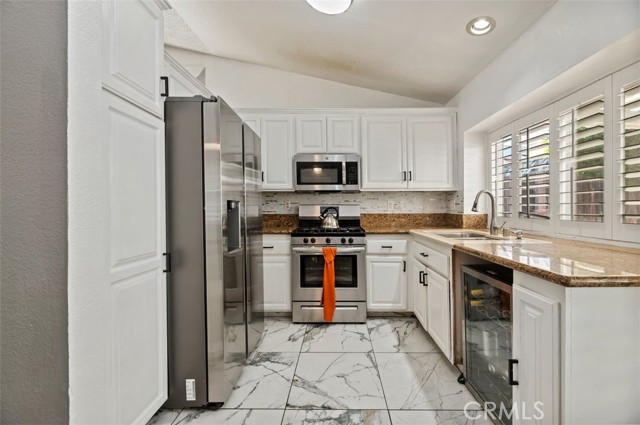 Detail Gallery Image 16 of 33 For 14774 Lavender Ln, Moreno Valley,  CA 92553 - 3 Beds | 2 Baths