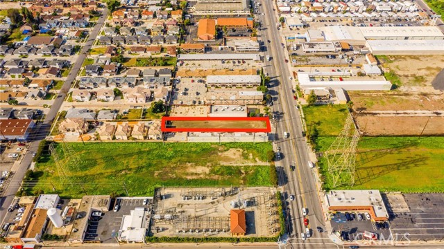 Detail Gallery Image 4 of 6 For 8826 Artesia, Bellflower,  CA 90706 - – Beds | – Baths