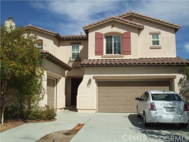 21 Plaza Valenza, Lake Elsinore, CA 92532