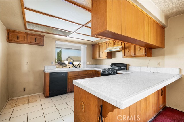 5914 Ocasa Drive, Jurupa Valley CA: https://media.crmls.org/medias/3633b551-ca5e-4ec8-938f-9d13c0689f91.jpg