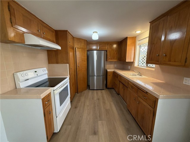 Detail Gallery Image 12 of 34 For 214 De Anza, San Gabriel,  CA 91776 - 2 Beds | 1 Baths