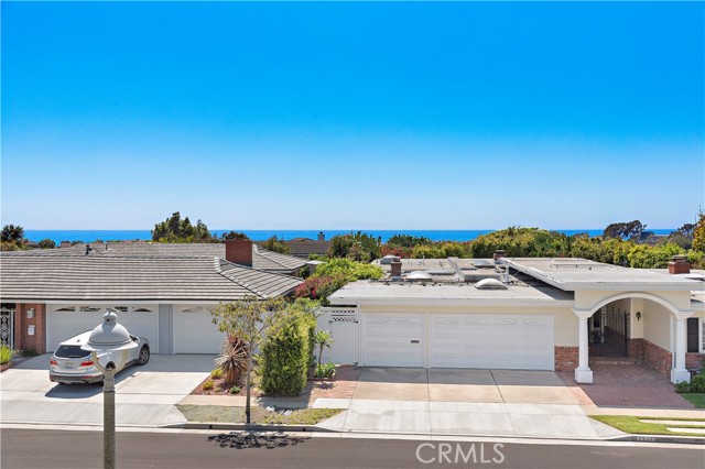 Detail Gallery Image 47 of 48 For 2501 Blue Water, Corona Del Mar,  CA 92625 - 4 Beds | 2/1 Baths