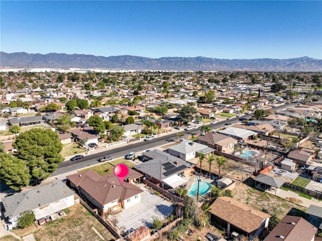 17349 Barbee Street, Fontana, California 92336, 3 Bedrooms Bedrooms, ,2 BathroomsBathrooms,Single Family Residence,For Sale,Barbee,CV25004150