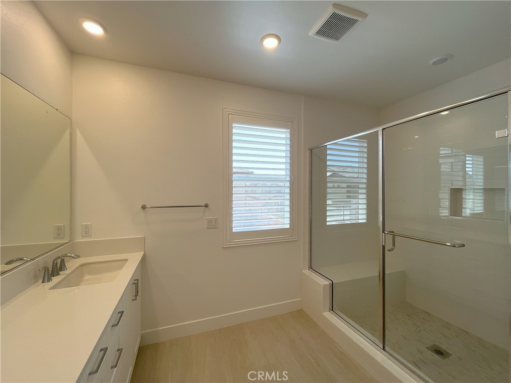 3633dc87 1fee 4d11 876c 91b8987fff6a