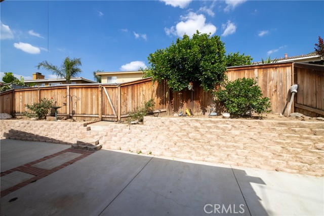 Detail Gallery Image 26 of 27 For 11615 Lark Ct, Fontana,  CA 92337 - 6 Beds | 3 Baths