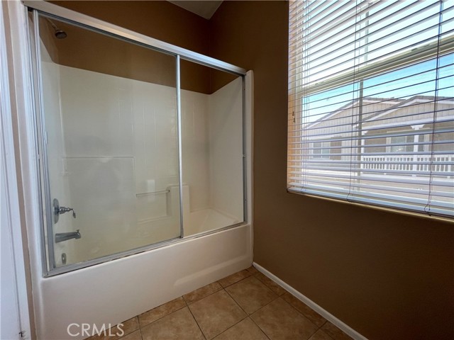 Detail Gallery Image 17 of 26 For 15880 Lasselle St #D,  Moreno Valley,  CA 92551 - 3 Beds | 3/1 Baths