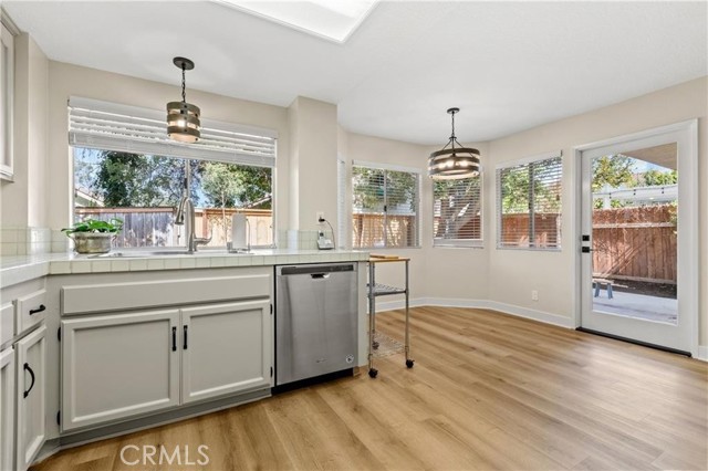 Detail Gallery Image 8 of 23 For 8019 E Elderwood Ave, Orange,  CA 92869 - 3 Beds | 2/1 Baths