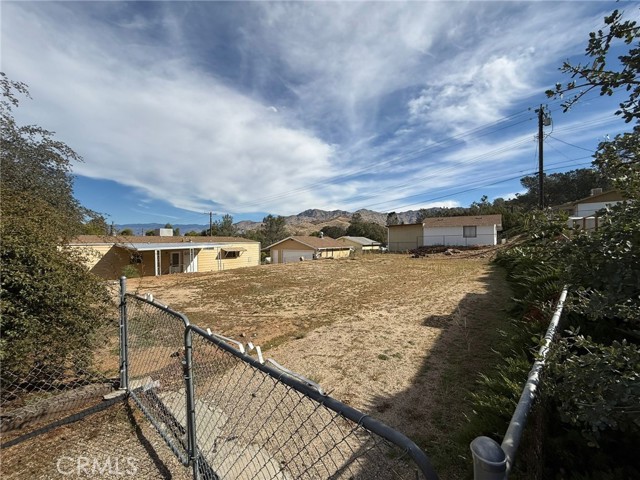 Image 3 of 10 For 107 Jones Street