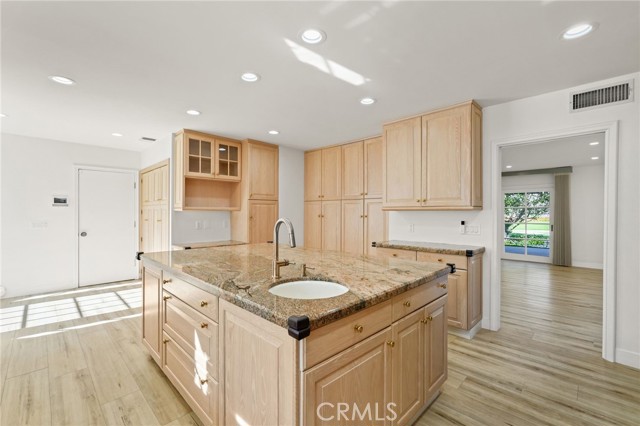 Detail Gallery Image 20 of 52 For 20171 Allentown, Woodland Hills,  CA 91364 - 3 Beds | 4 Baths