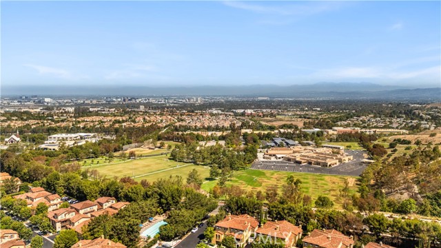 Detail Gallery Image 29 of 34 For 120 Jadestone, Irvine,  CA 92603 - 2 Beds | 2/1 Baths