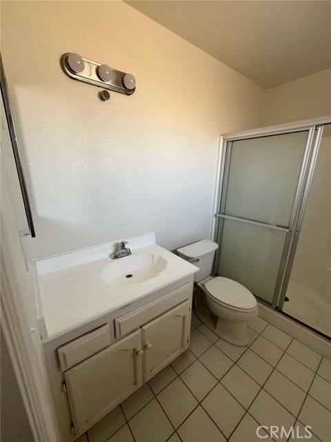 Detail Gallery Image 13 of 19 For 12960 El Rio Road, Victorville,  CA 92392 - 3 Beds | 2 Baths