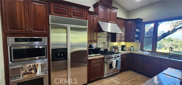 Detail Gallery Image 12 of 29 For 1961 Vineyard View, San Luis Obispo,  CA 93401 - 3 Beds | 3 Baths