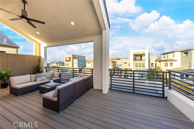 241 Abacus, Irvine CA: https://media.crmls.org/medias/36382c8e-dfd5-4f3d-9ba2-2a29dfa8ef40.jpg