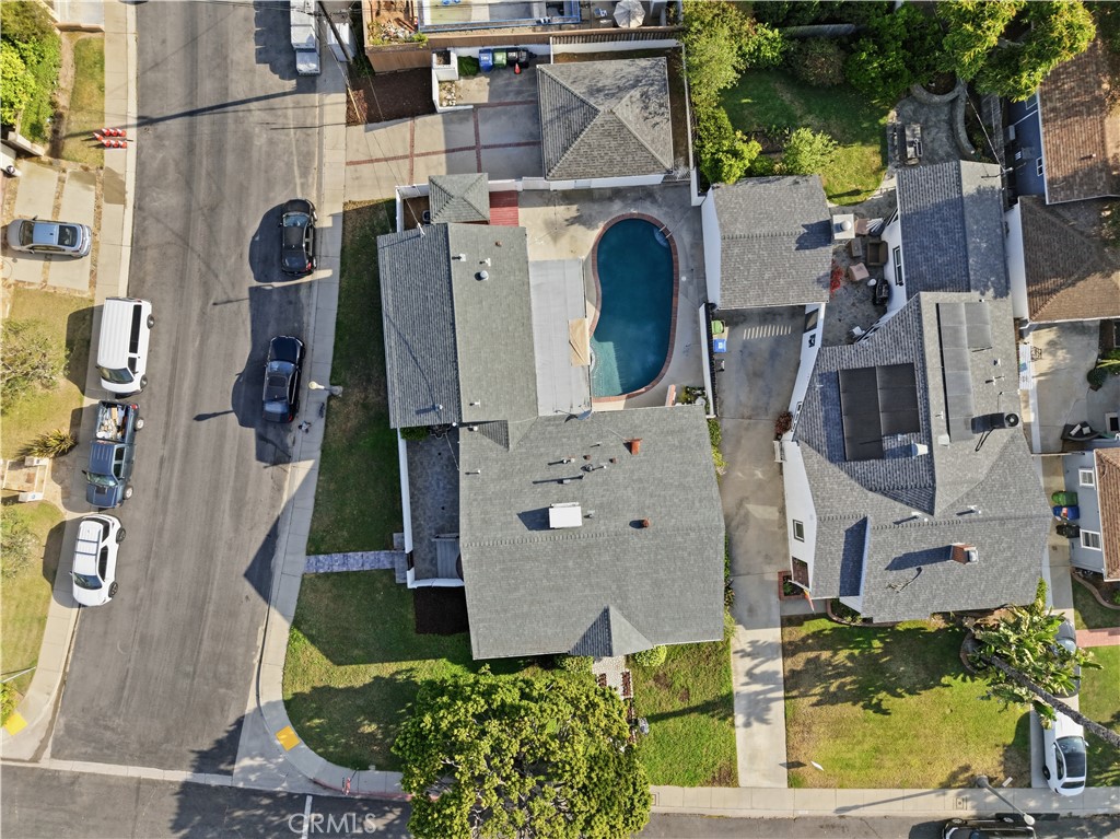 https://media.crmls.org/medias/36384992-1e7a-4053-833b-0208a99fc652.jpg?preset=X-Large
