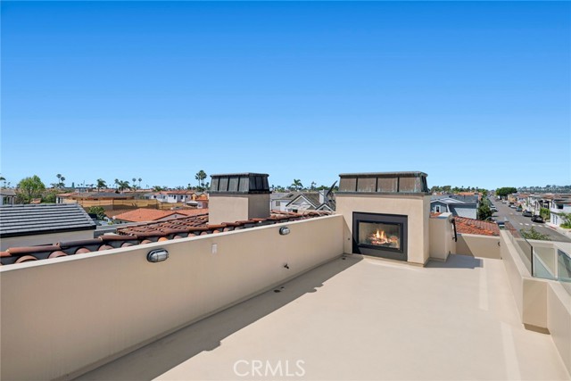 Detail Gallery Image 44 of 48 For 521 via Lido Nord, Newport Beach,  CA 92663 - 5 Beds | 4/2 Baths