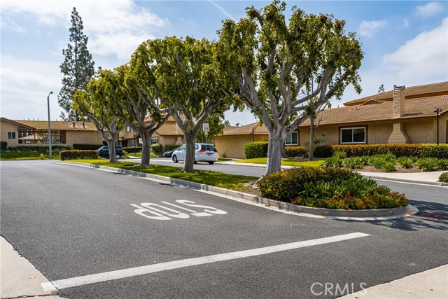 Detail Gallery Image 34 of 34 For 2045 Bay Meadows, Placentia,  CA 92870 - 3 Beds | 2 Baths