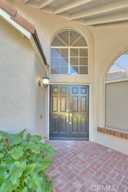 Detail Gallery Image 3 of 63 For 928 Winston Way, Corona,  CA 92881 - 4 Beds | 3 Baths