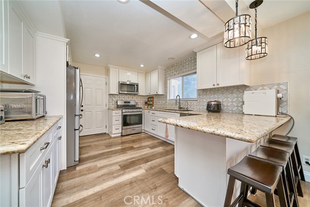 Detail Gallery Image 19 of 48 For 26349 Hillcrest Ave, Lomita,  CA 90717 - 5 Beds | 2 Baths