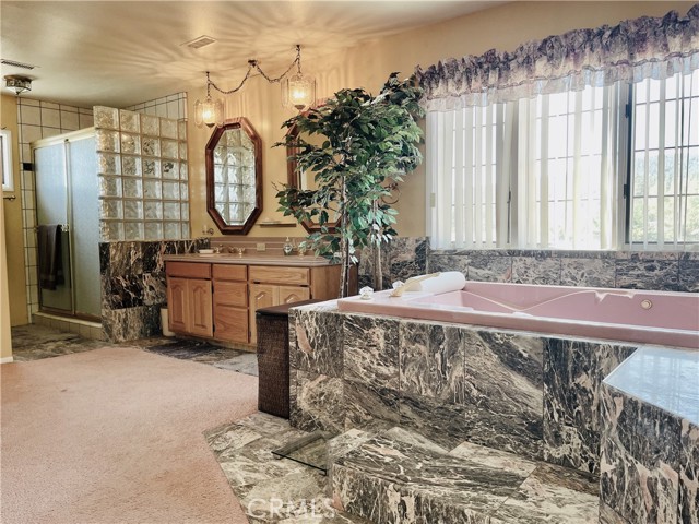 10500 Steinhoff Road, Frazier Park CA: https://media.crmls.org/medias/363a5aee-a82b-4e86-a824-2878277520b7.jpg