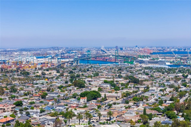 348 S Hamilton Avenue, San Pedro CA: https://media.crmls.org/medias/363b1e40-0e22-44df-92a5-49c54d62cb09.jpg