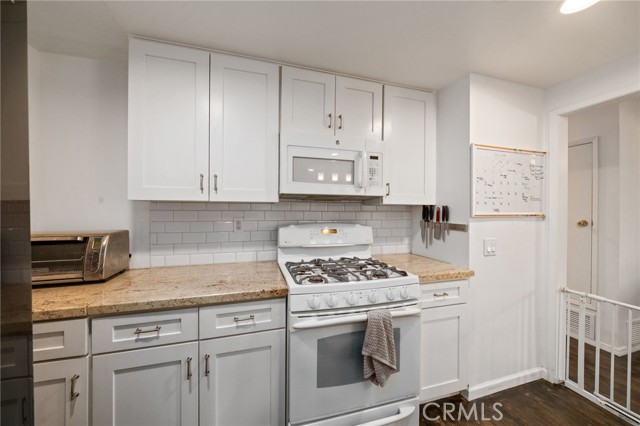 Detail Gallery Image 16 of 28 For 166 Southampton Way #21,  Placentia,  CA 92870 - 2 Beds | 1 Baths