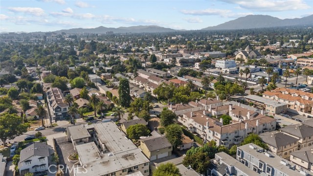 Detail Gallery Image 34 of 35 For 112 S Roosevelt Ave #102,  Pasadena,  CA 91107 - 3 Beds | 2/1 Baths