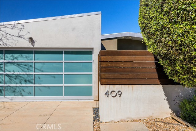 Detail Gallery Image 4 of 39 For 409 Calle Mayor, Redondo Beach,  CA 90277 - 3 Beds | 2/1 Baths