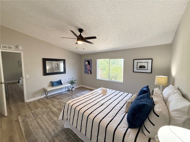 Detail Gallery Image 11 of 26 For 5800 Hamner Ave #471,  Corona,  CA 91752 - 3 Beds | 2 Baths